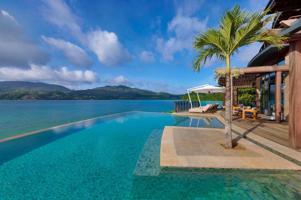 Mango_House_Seychelles.jpg